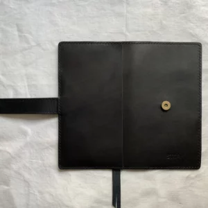 Travelers’ Notebook cover with magnetic clasp closure