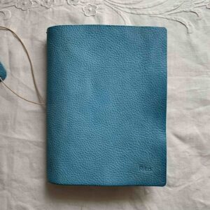 Simple leather cover for B5 Moleskin Cahier XL notebook