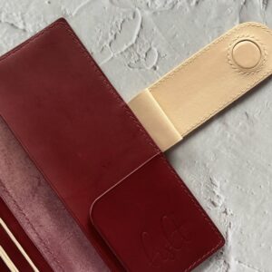 Magnetic closure cover for Travelers’ notebook