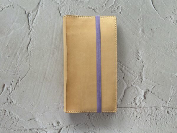 Side closure cover for Travelers' notebook