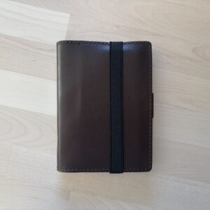 Side closure folio for Pocket / passport size