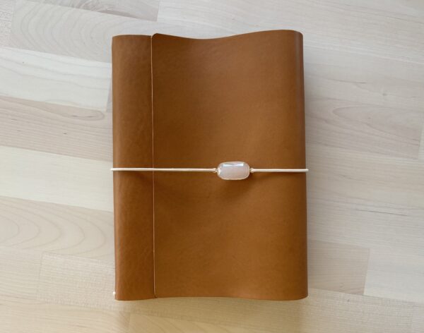 Trifold leather journal - Image 37