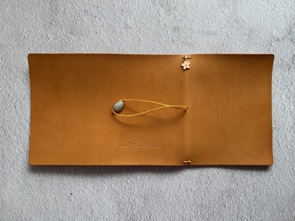 Trifold leather journal - Image 30