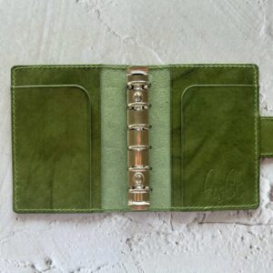 Personal rings cover with chunky nip / snap closure