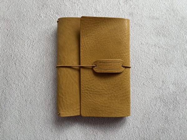 Legacy trifold leather journal - Image 2