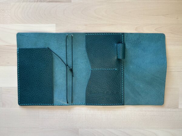 Keeper’s trifold leather journal - Image 10