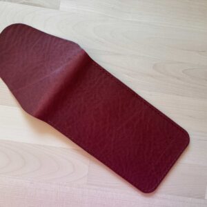 SALE – RTS – Vertical leather pencil pouch in Bordo leather