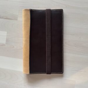 Side closure cover for Travelers’ notebook